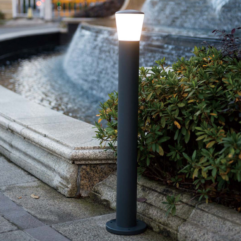 Modern Column Outdoor Lawn Light 15951-E27